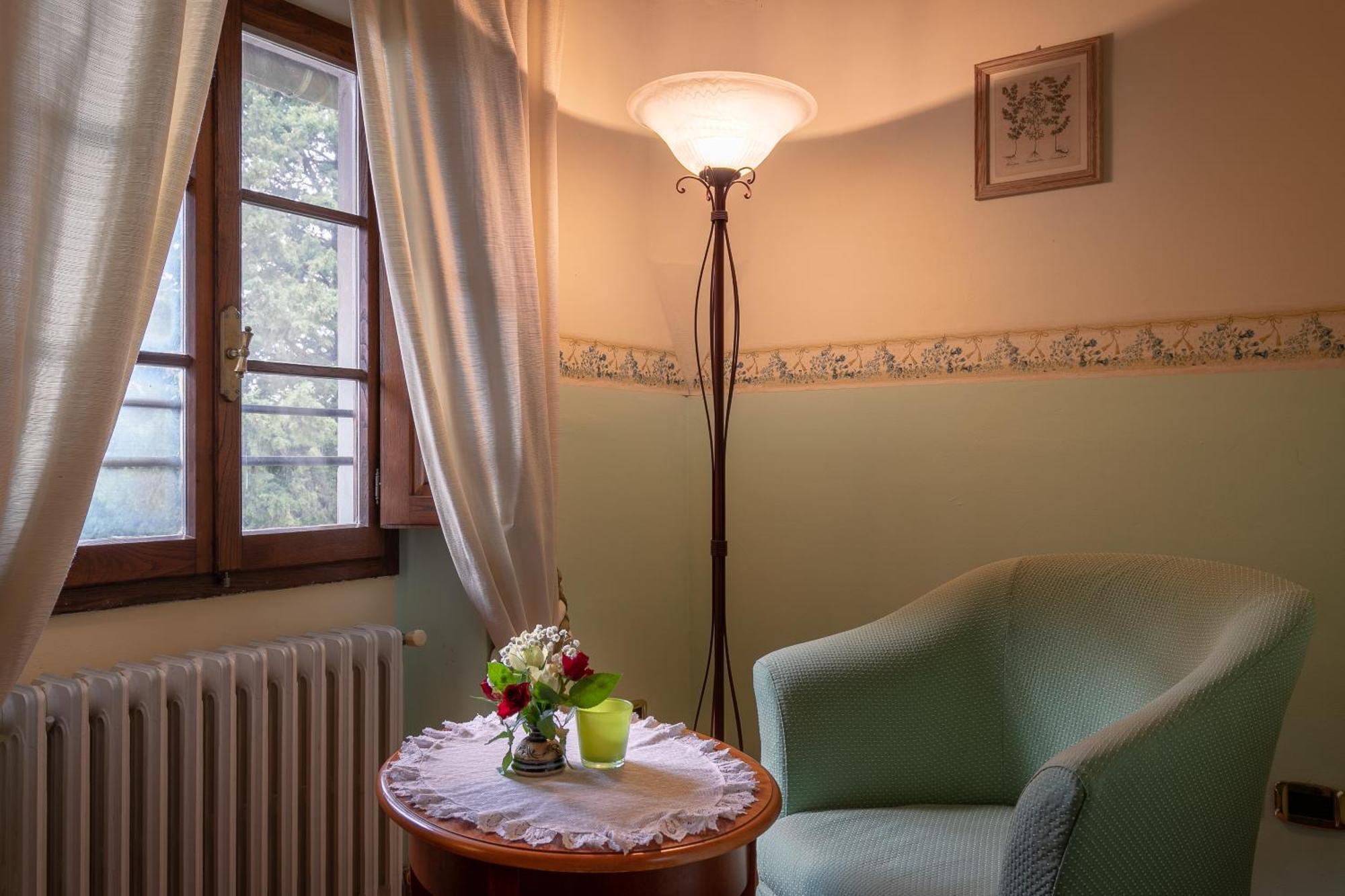 Villa La Cappella 몬테스페르톨리 객실 사진